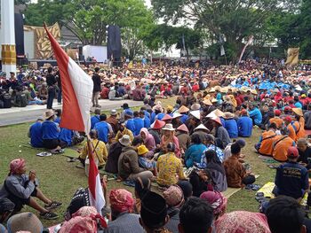 Festival Wiwit Mbako dan Panen Kopi menjadi daya tarik  wisata budaya di Temanggung. 