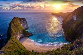 BUMDes Nurul Huda : merangkai wisata religi di pulau seribu pura