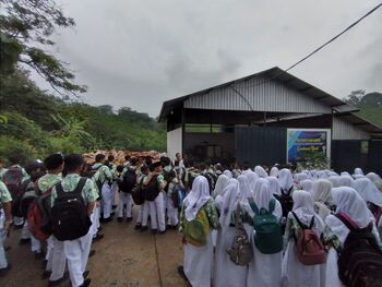 BUMDes Murakabi juga memanfaatkan pengelolaan sampah mereka untuk melakukan eduwisata kepada anak-anak sekolah dasar di Kabupaten Kudus